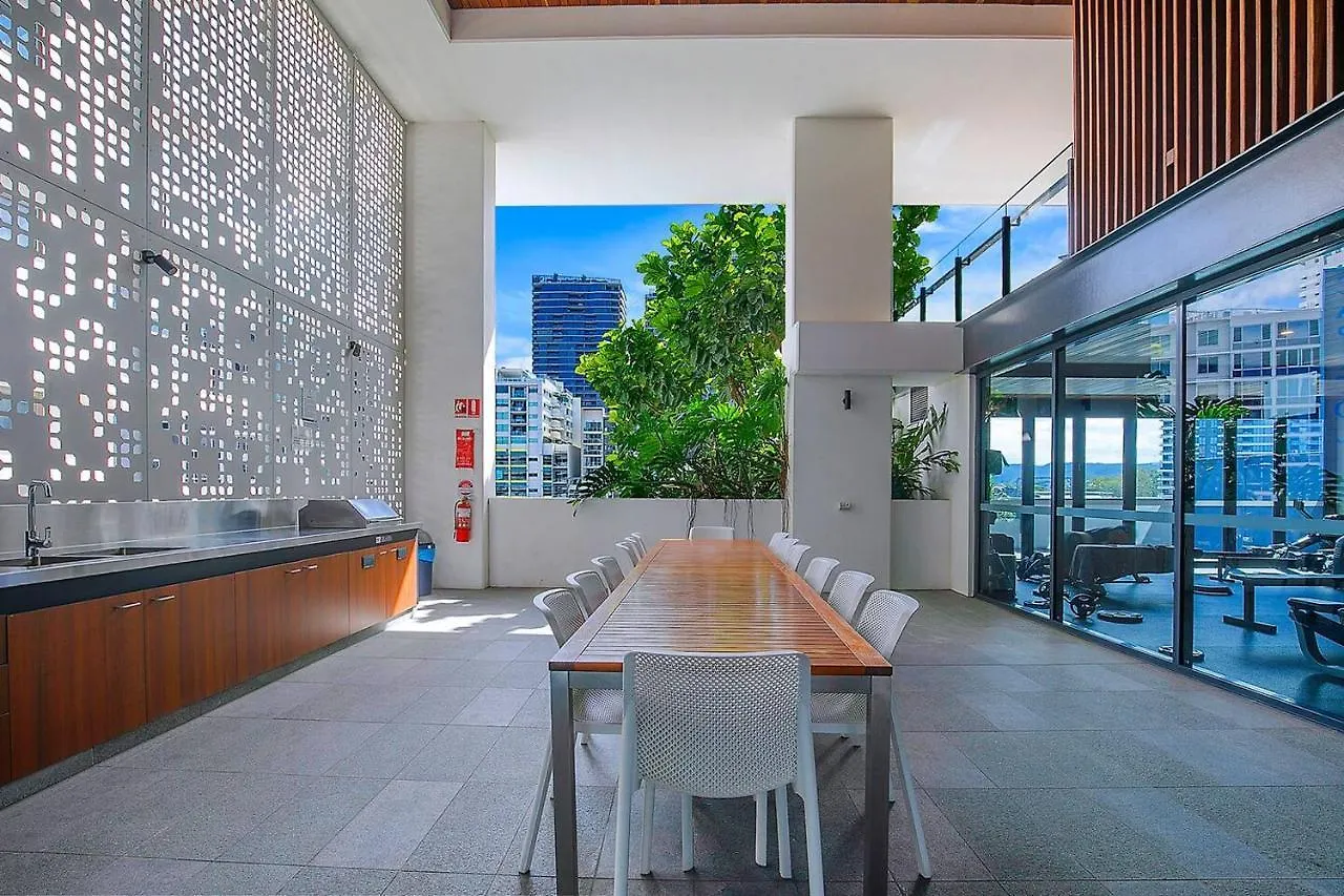 Soaring Skyline On Southside At Resort-Style Stay Brisbane Apartment